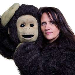 Nina Conti and Shenoah Allen as Monkey and Roy